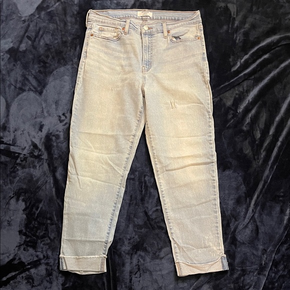Denizen from Levi's Light Blue Boyfriend Jeans - Picture 1 of 3